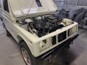 ジムニー　JA11　レストア　カスタム