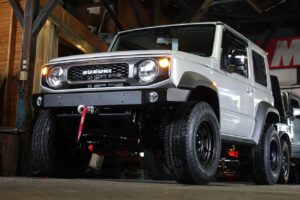 ジムニー　ジムニーシエラ　JB64　JB74　ジムニーカスタム　ジムニーリフトアップ　ジムニーバンパー