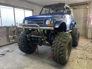 スズキサムライ　ハイリフト