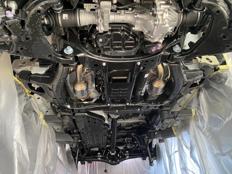 ランドクルーザー300 下回り防錆塗装 ノックスドール – SCM EXPERIENCE